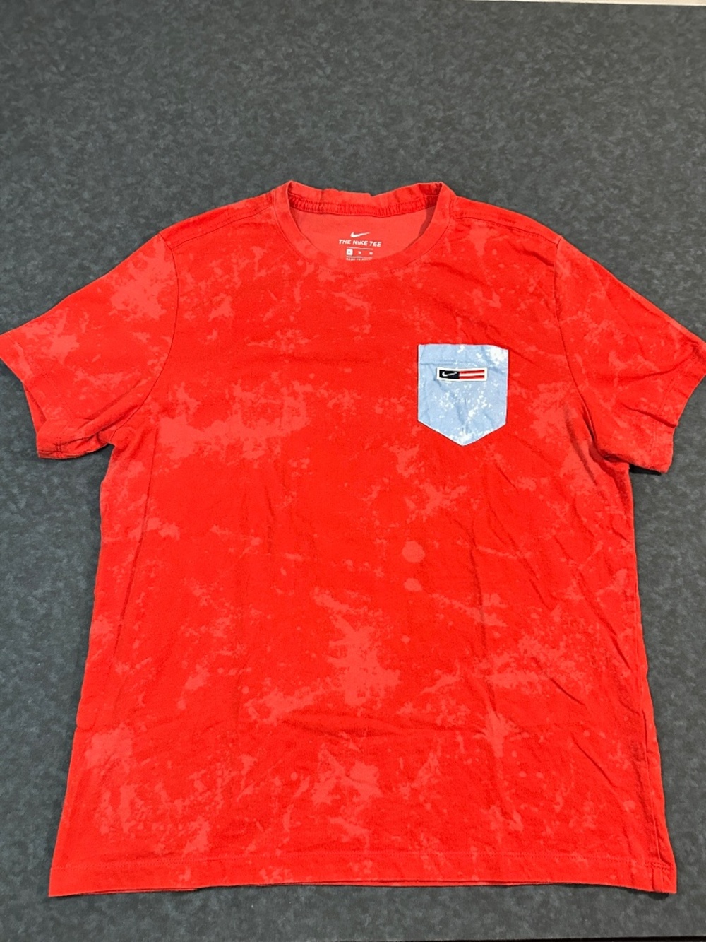 The Nike Tee USA Bleach Wash Red T Shirt Size XL